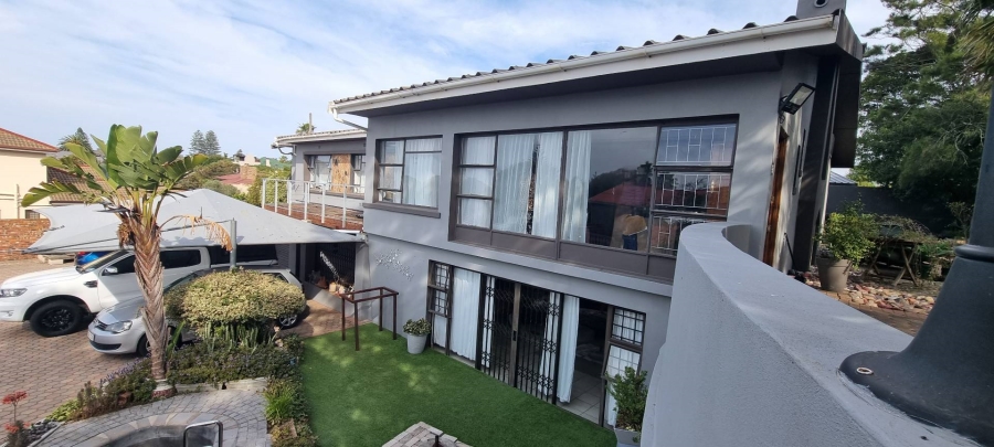 4 Bedroom Property for Sale in Mossel Bay Central Western Cape